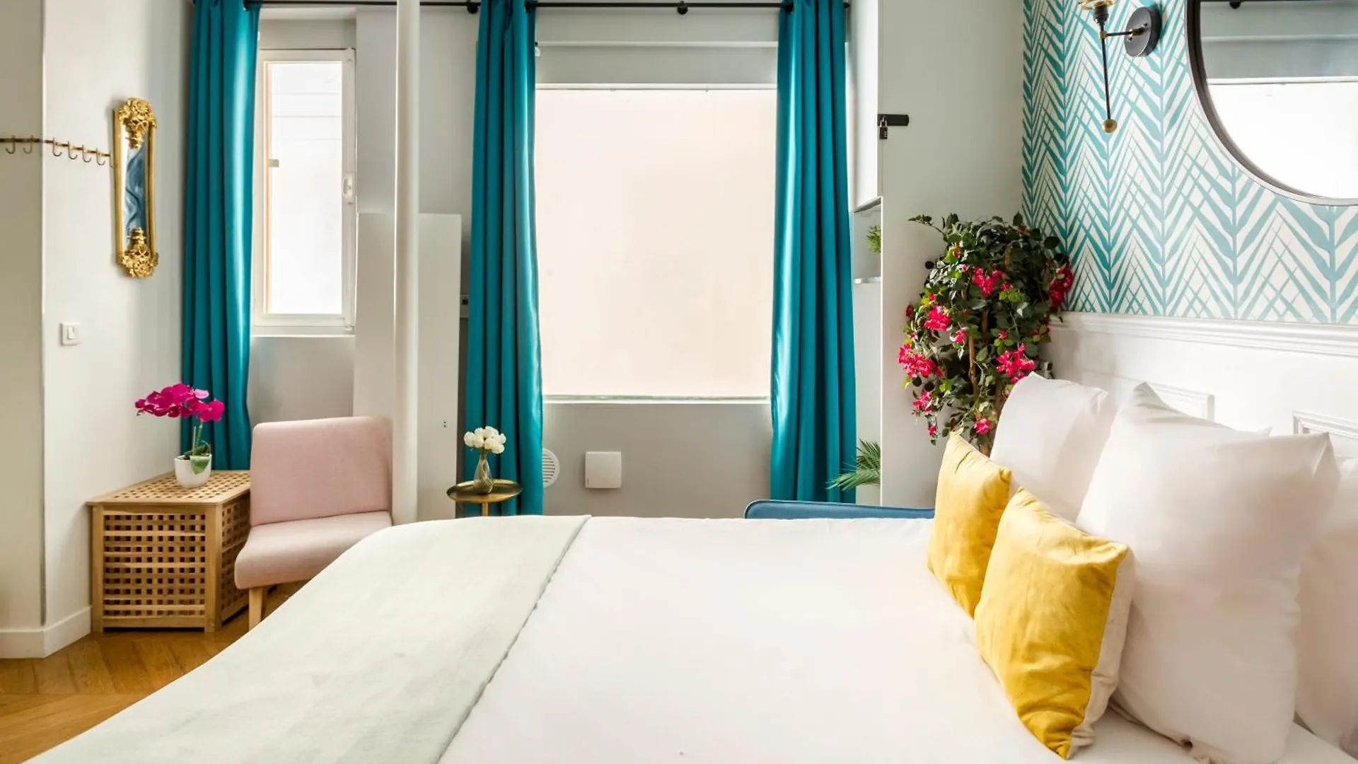 Merveil - Luxury - Champs Elysees - Mermoz * Paris